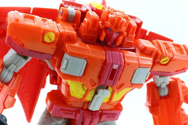 Sentinel Prime  Autobot Infinitus Out Of Box Images Titans Return Tranformers Voyager  (5 of 34)